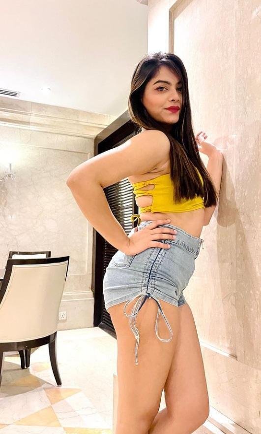 Banjara Hills call girl service
